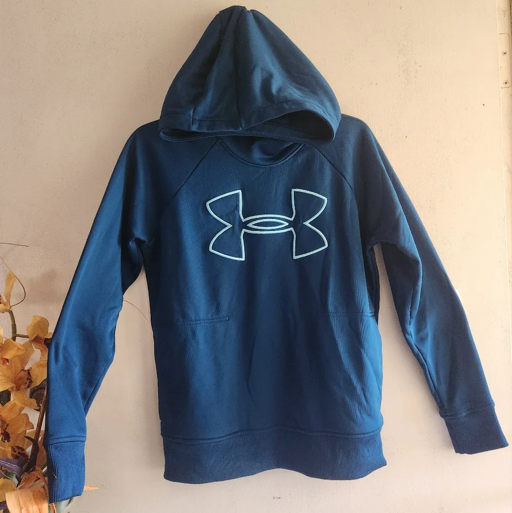 Under Armour Turquoise EUC Hoodie Pullover Small Sweater